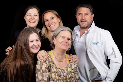 Petits-fils Nantes Rezé - Aide à domicile, Aide à Domicile à Reze