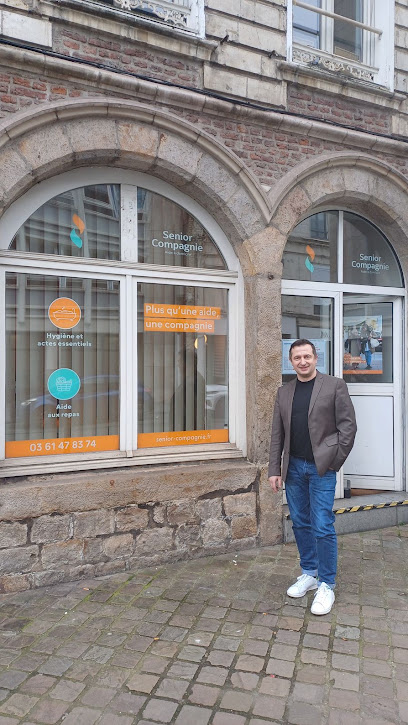 Senior Compagnie - Aide À Domicile Arras, Aide À Domicile à Arras