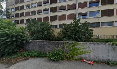 DOM'CARE : Aide à domicile à Grenoble, Service à la personne, Aide à Domicile à Eybens