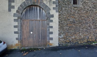 Aide A Domicile En Milieu Rural (A.D.M.R), Aide à Domicile à Saint-Flour